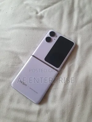 New Oppo Find N2 Flip 256 GB Silver