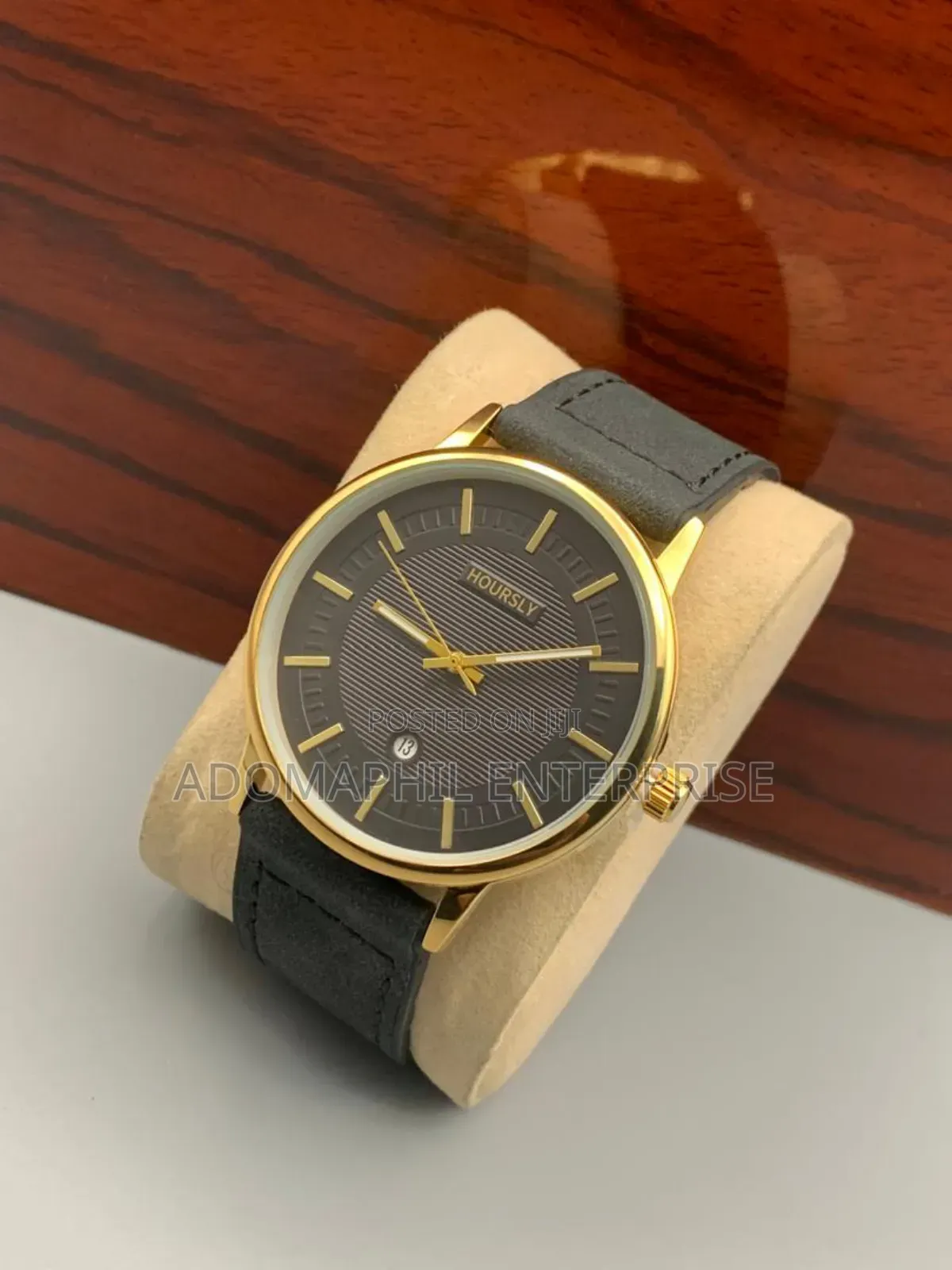 Hoursly Anti-Fade Authentic Watch