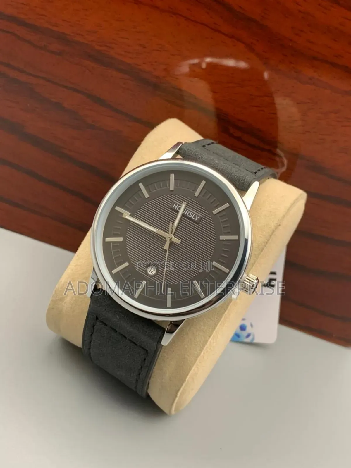 Hoursly Anti-Fade Authentic Watch