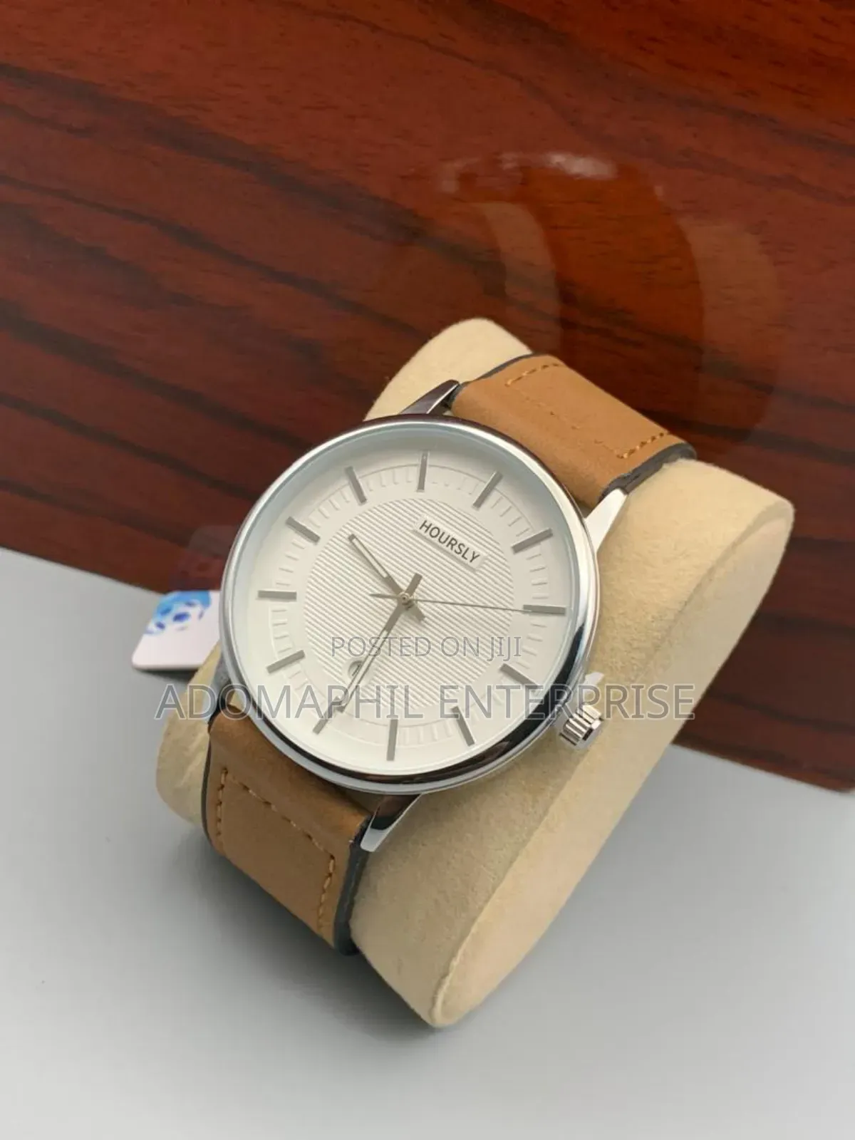 Hoursly Anti-Fade Authentic Watch
