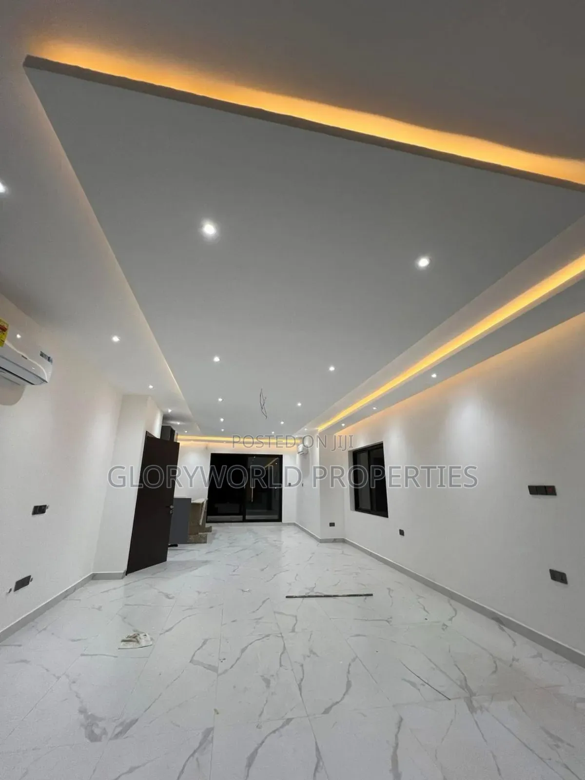 5bdrm House in School Junction for sale