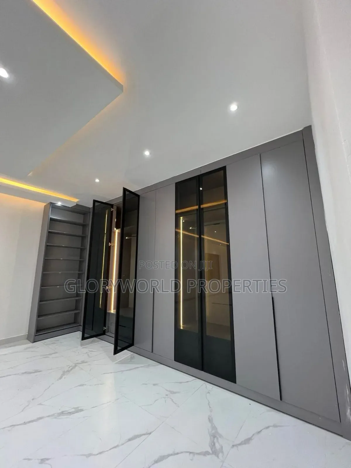 5bdrm House in School Junction for sale