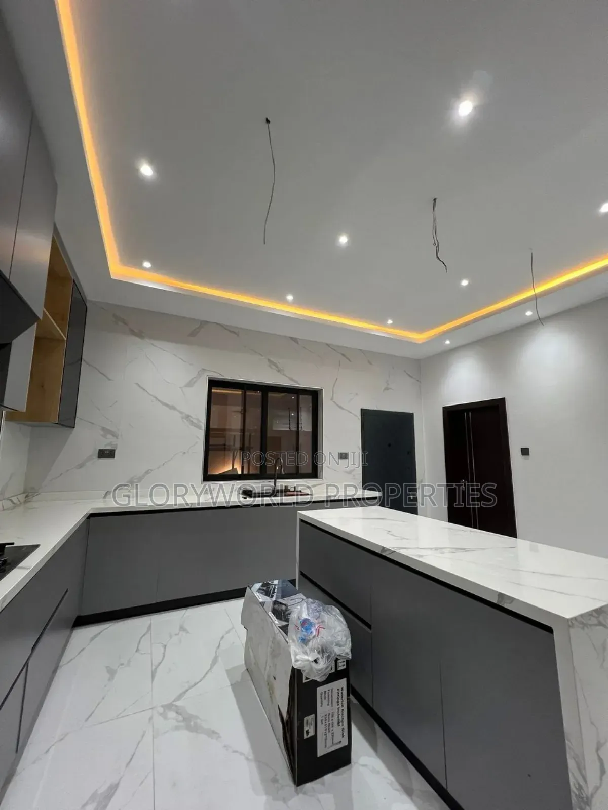 5bdrm House in School Junction for sale