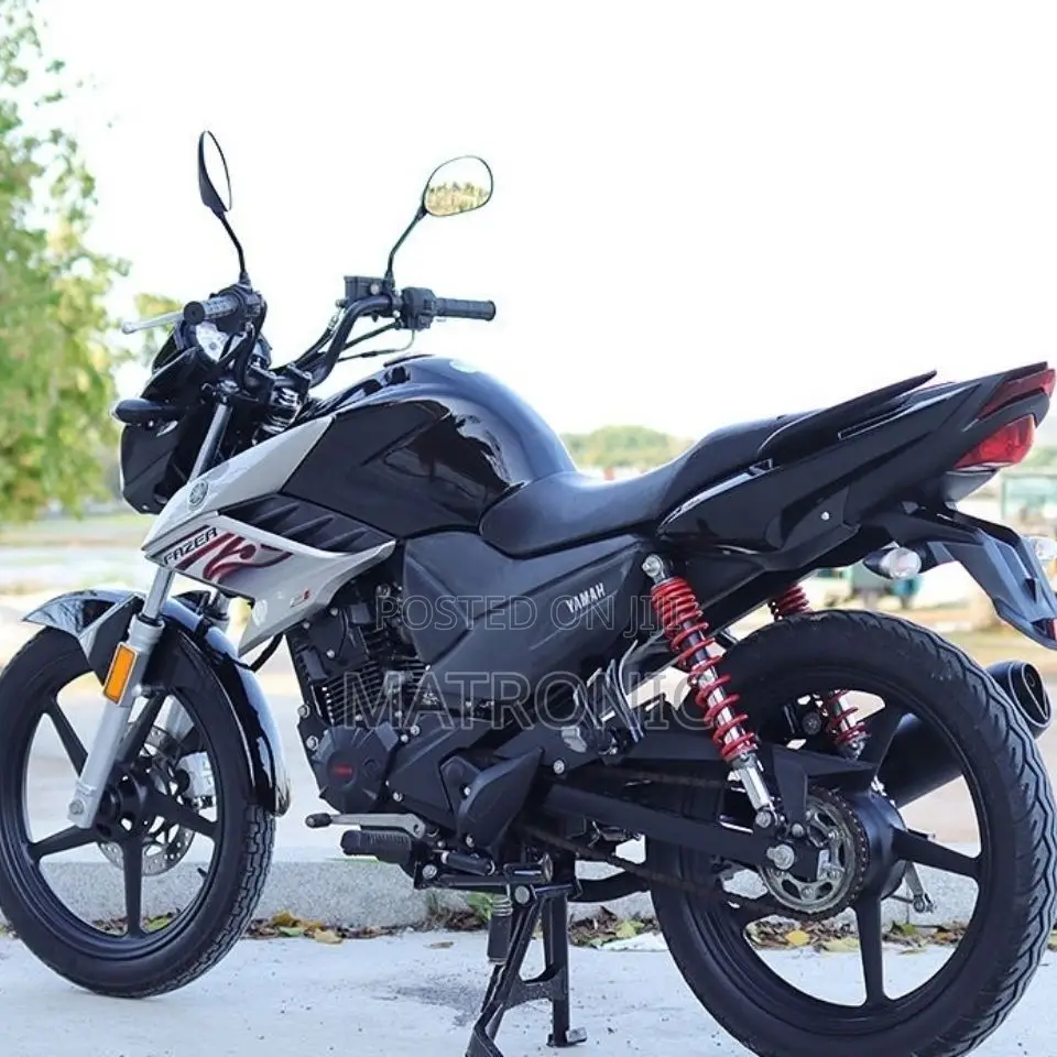 Yamaha 2023 Black