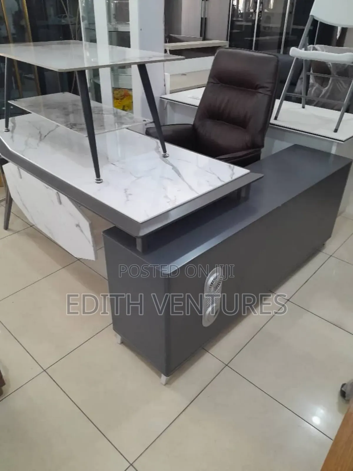 Managerist Desk