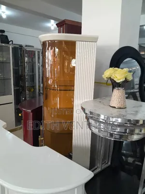 Wine Showcase Cabinet