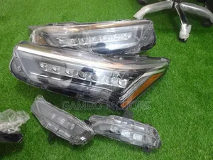 Acura RDX 2022 Headlight Pair