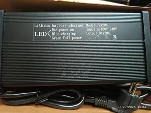 60v 72v 20a Lithium Charger for Ev/Bike