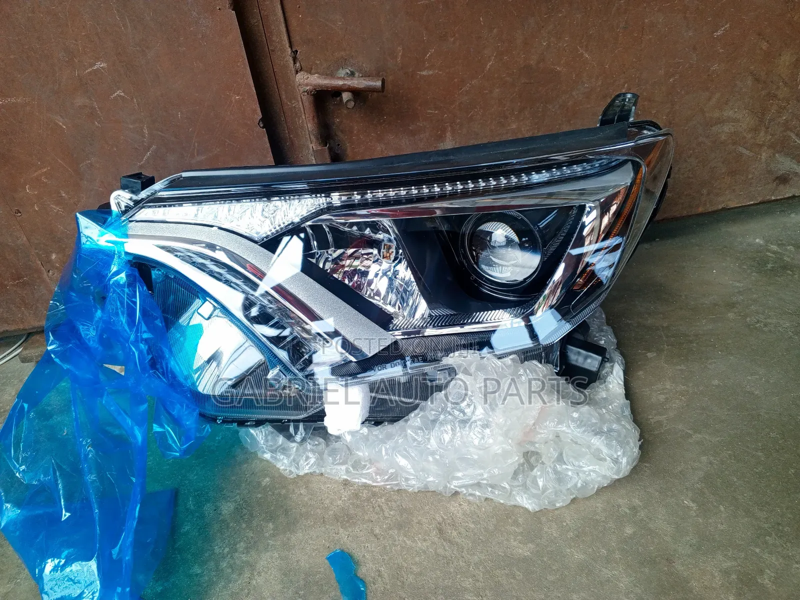 Toyota Rav 4 Headlight 2016,