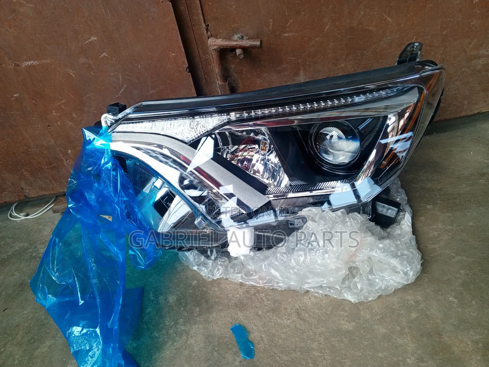 Toyota Rav 4 Headlight 2016,