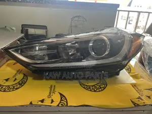 2017,2018,2019 Headlight For Hyundai Elantra