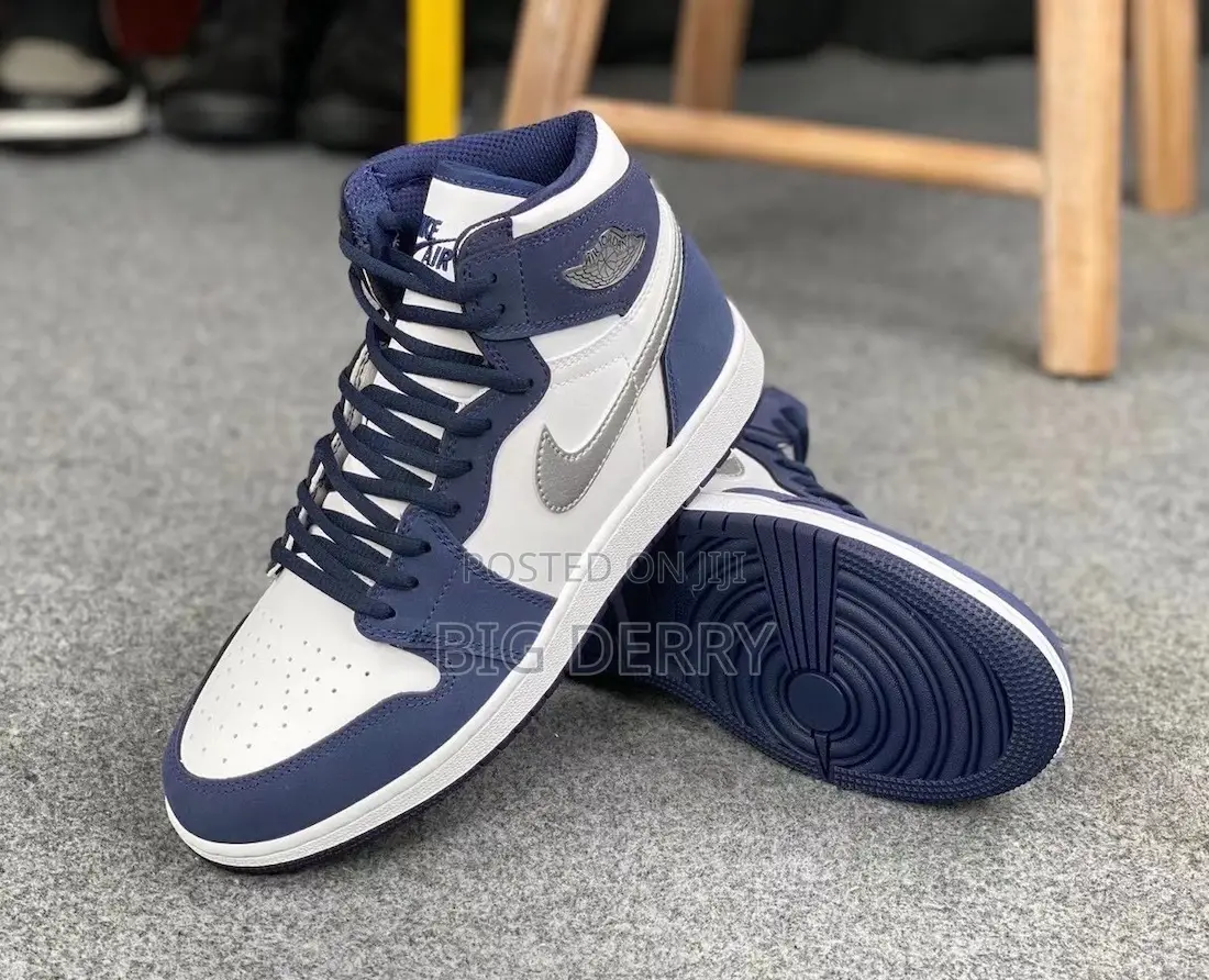 Air Jordan Midnight Blue