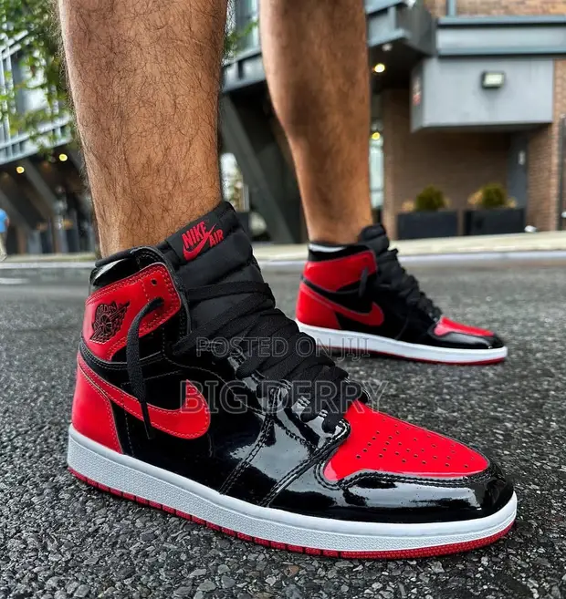 Air Jordan Patent Bred