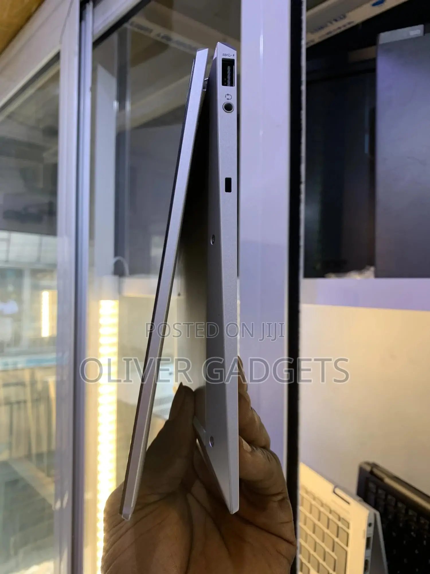 Laptop HP EliteBook X360 1030 G7 16GB Intel Core I5 SSD 256GB