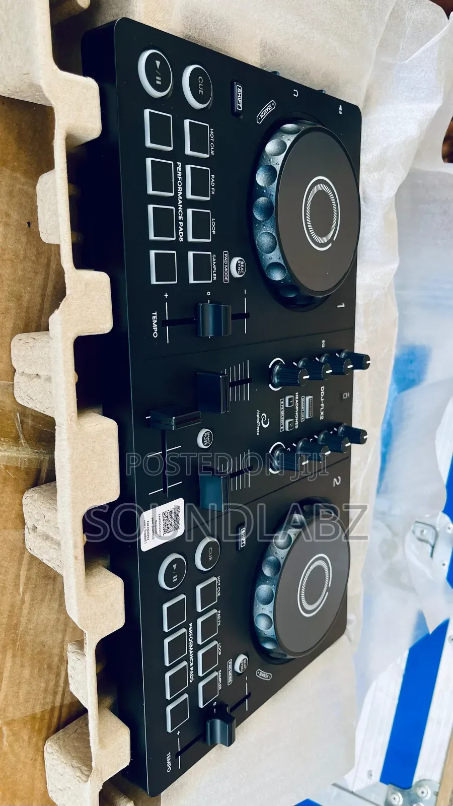 Alphatheta Ddj-flx2 Compact 2-channel Dj Controller