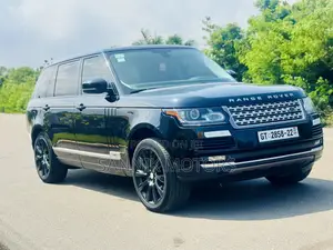 Photo - Land Rover Range Rover Vogue 2016 Black