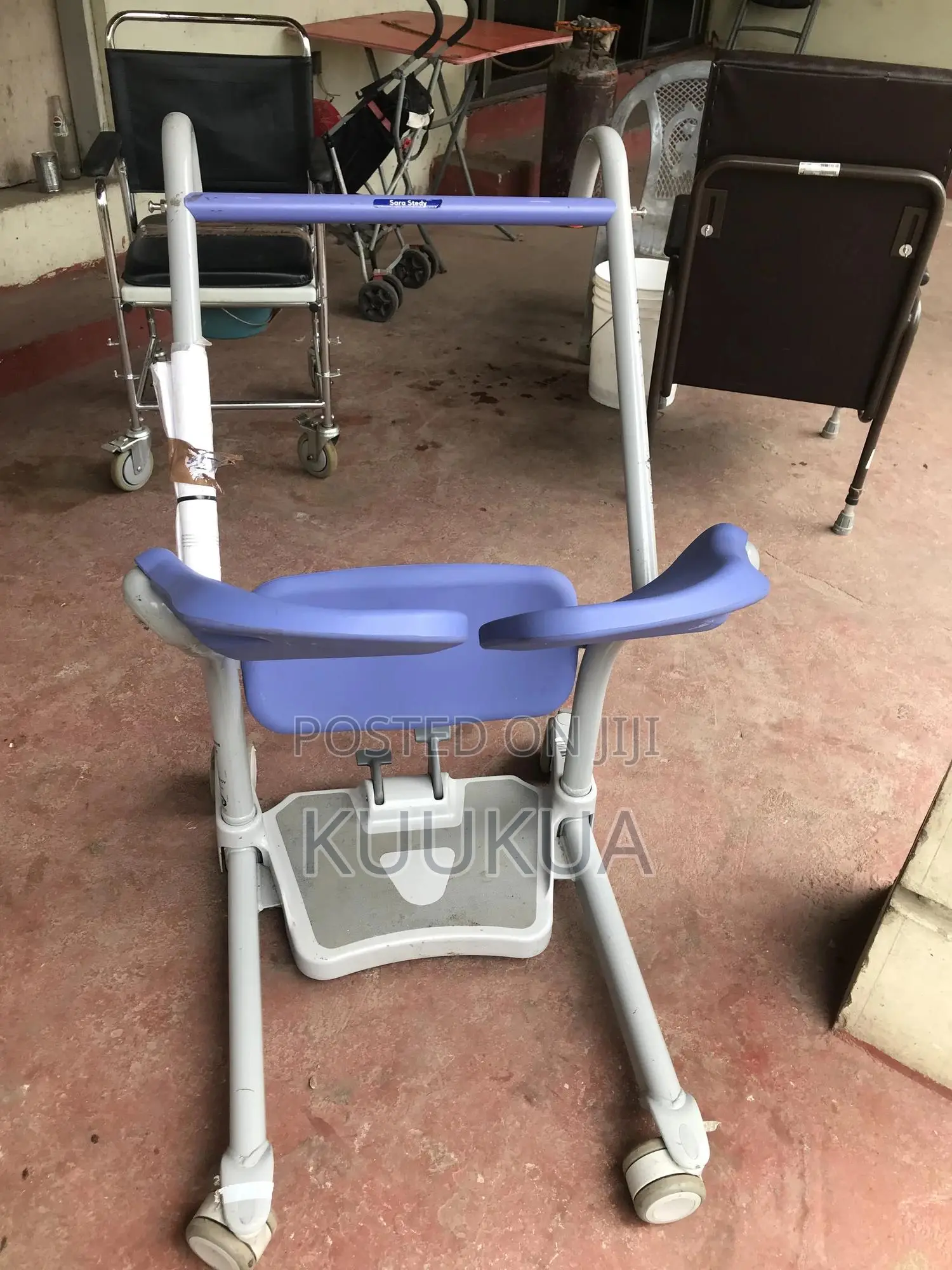 Arjo Sara Stedy Sit to Stand Patient Transfer Aid