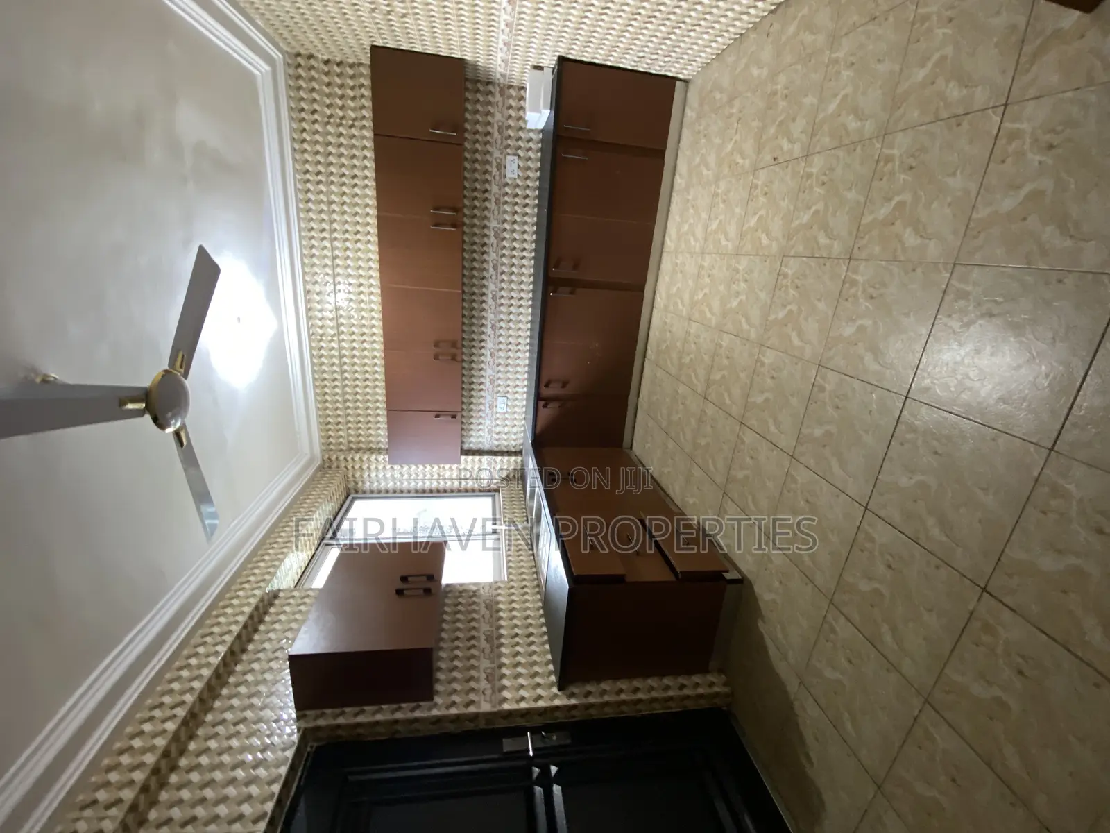 2bdrm Apartment in Tseaddo for rent