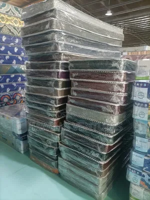 Photo - Students Mattress