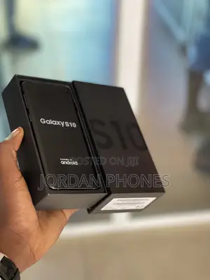 New Samsung Galaxy S10 128 GB Black