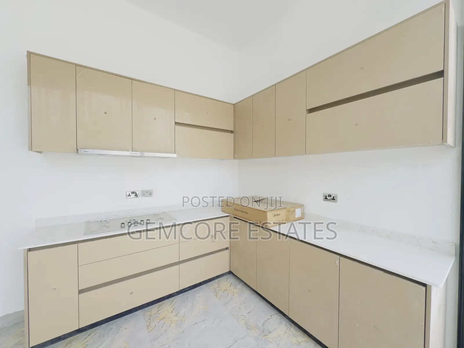 4bdrm House in East Legon for sale