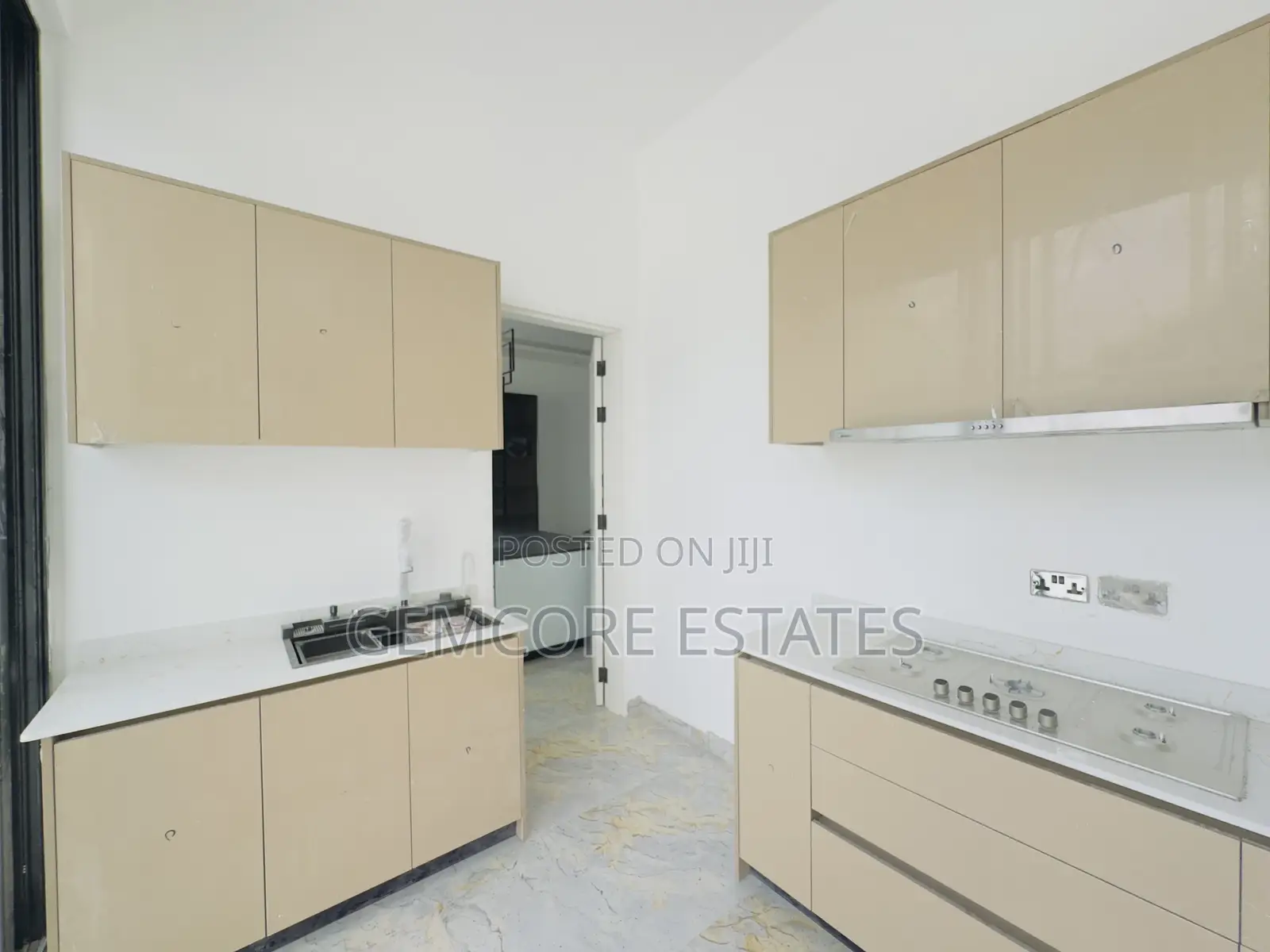 4bdrm House in East Legon for sale