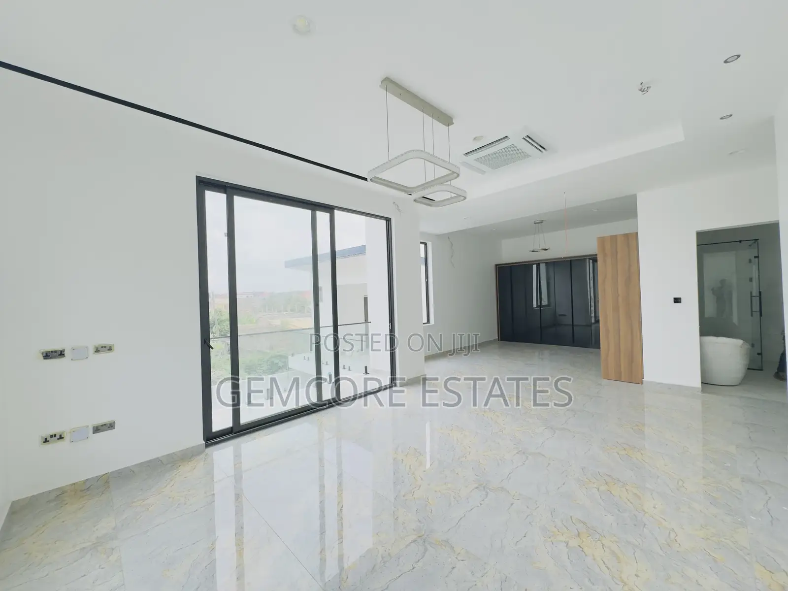 4bdrm House in East Legon for sale