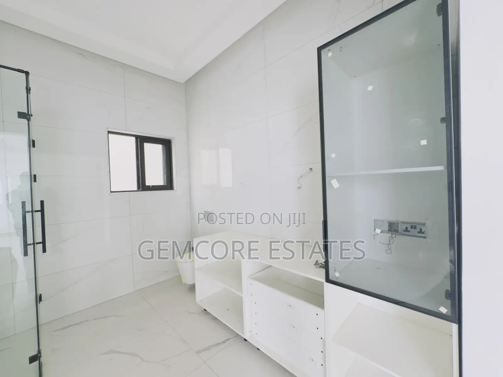 4bdrm House in East Legon for sale