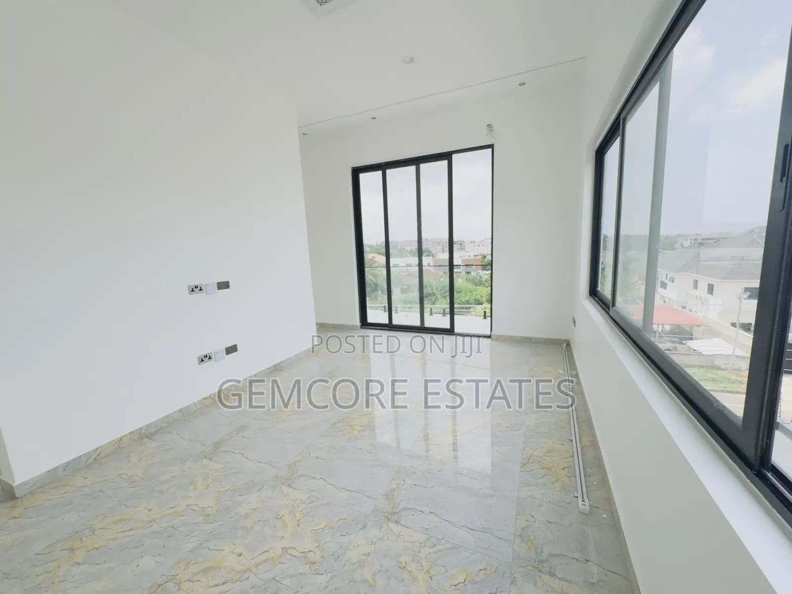 4bdrm House in East Legon for sale