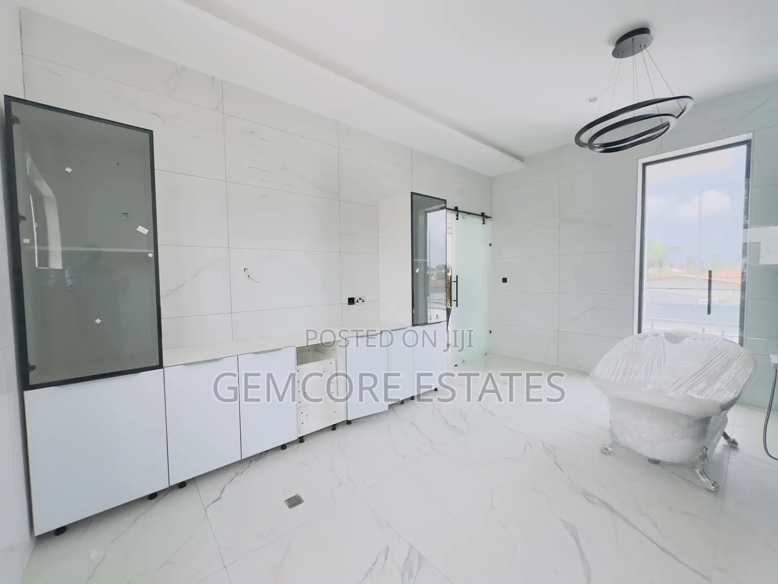 4bdrm House in East Legon for sale