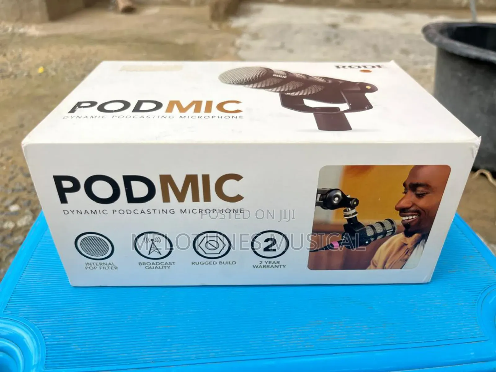 Røde Podmic Dynamic Podcasting Microphone.