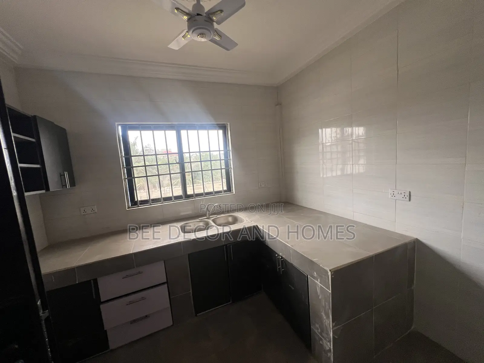 3bdrm Apartment in Bee 🐝 Decor & Homes, Old Ashomang for rent