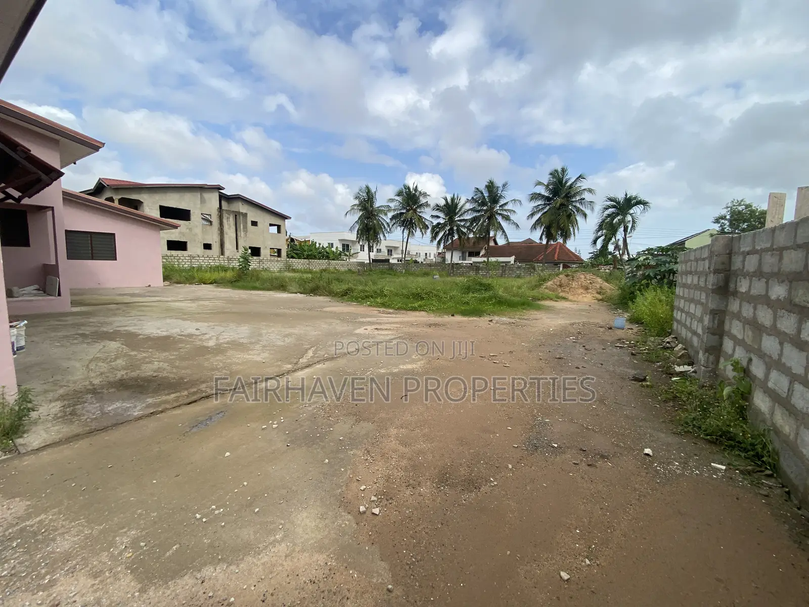 Space for Rent (5 Bedrooms) for Office, Restaurant