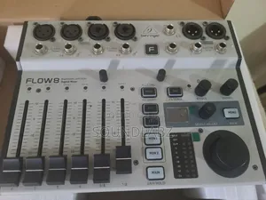 Behringer Flow 8 Digital Mixer