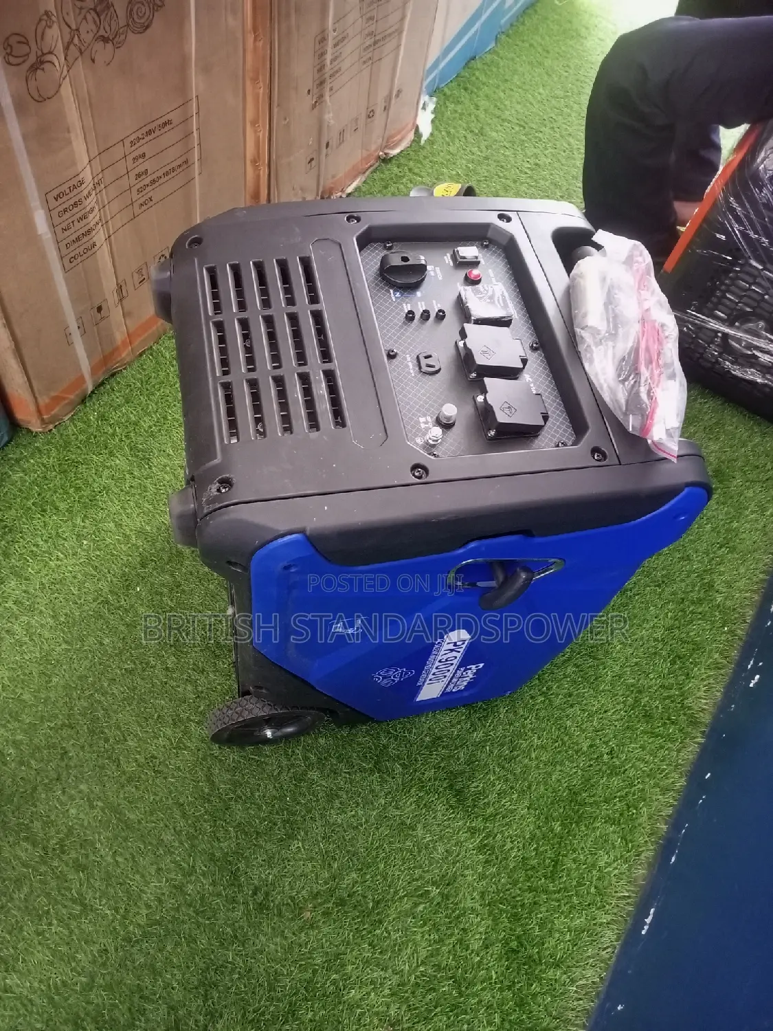 Accelerate 9000w Power Geneset Petrol Geneset Perkins 8kva