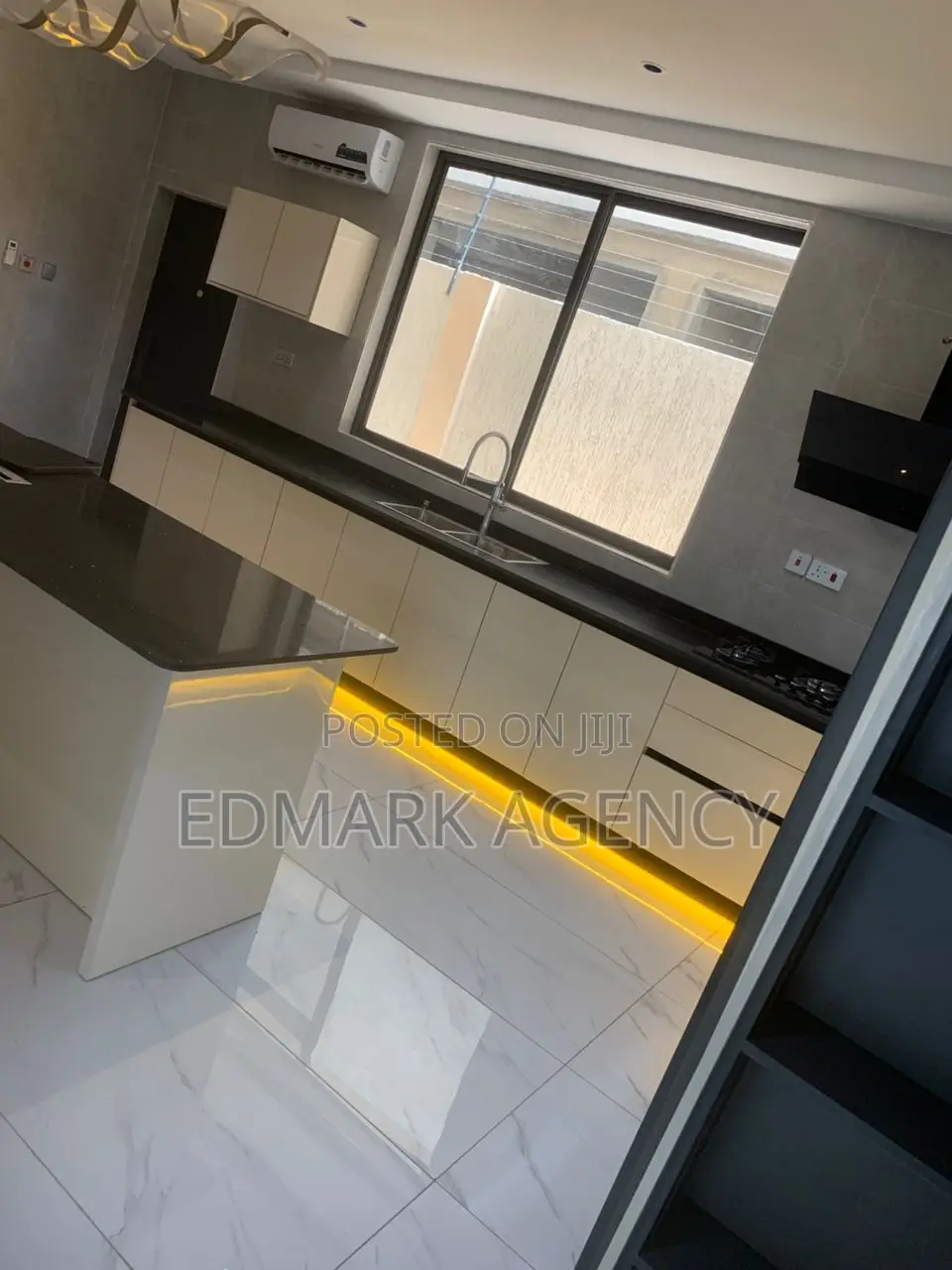 4bdrm House in East Legon, American House for sale