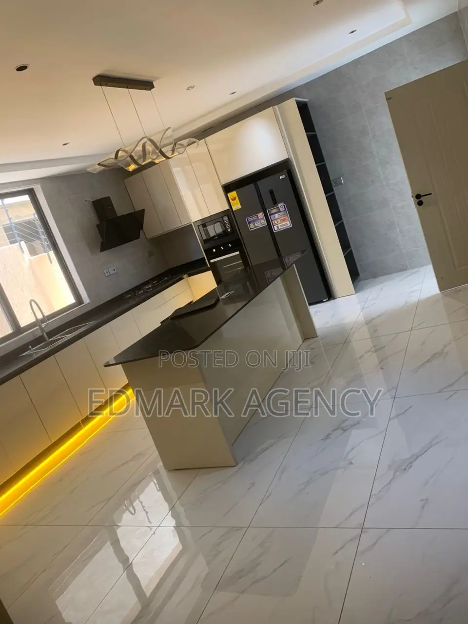 4bdrm House in East Legon, American House for sale
