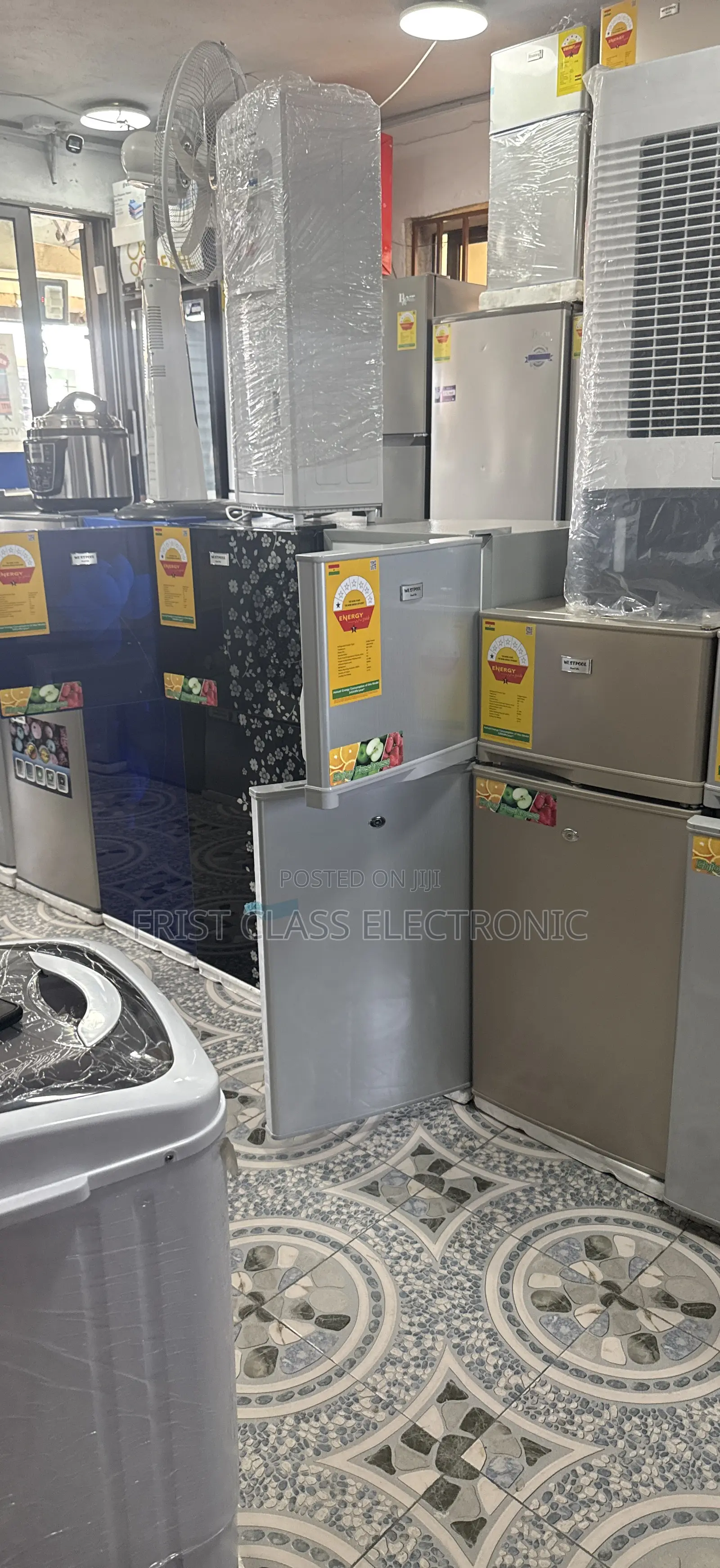 Westpool 128 Fridge New in Box Fridge Silver