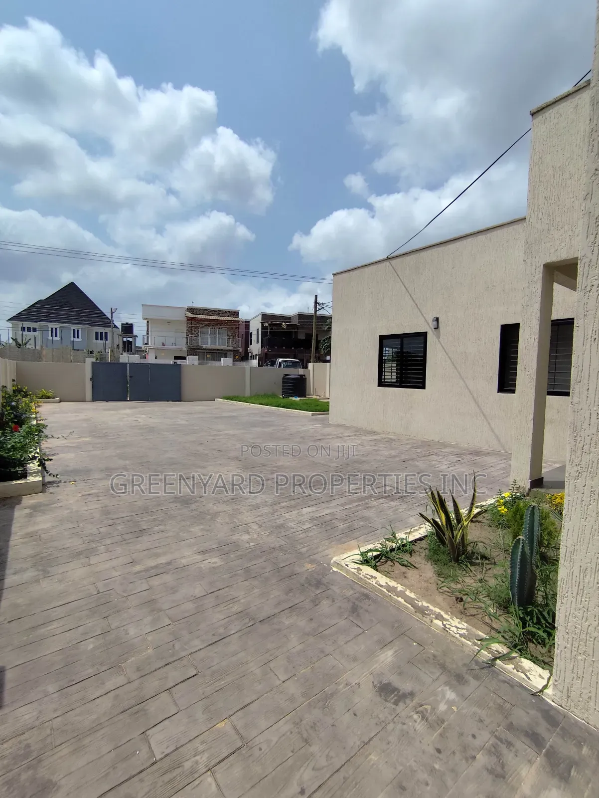 3bdrm House in East Legon Hills for sale
