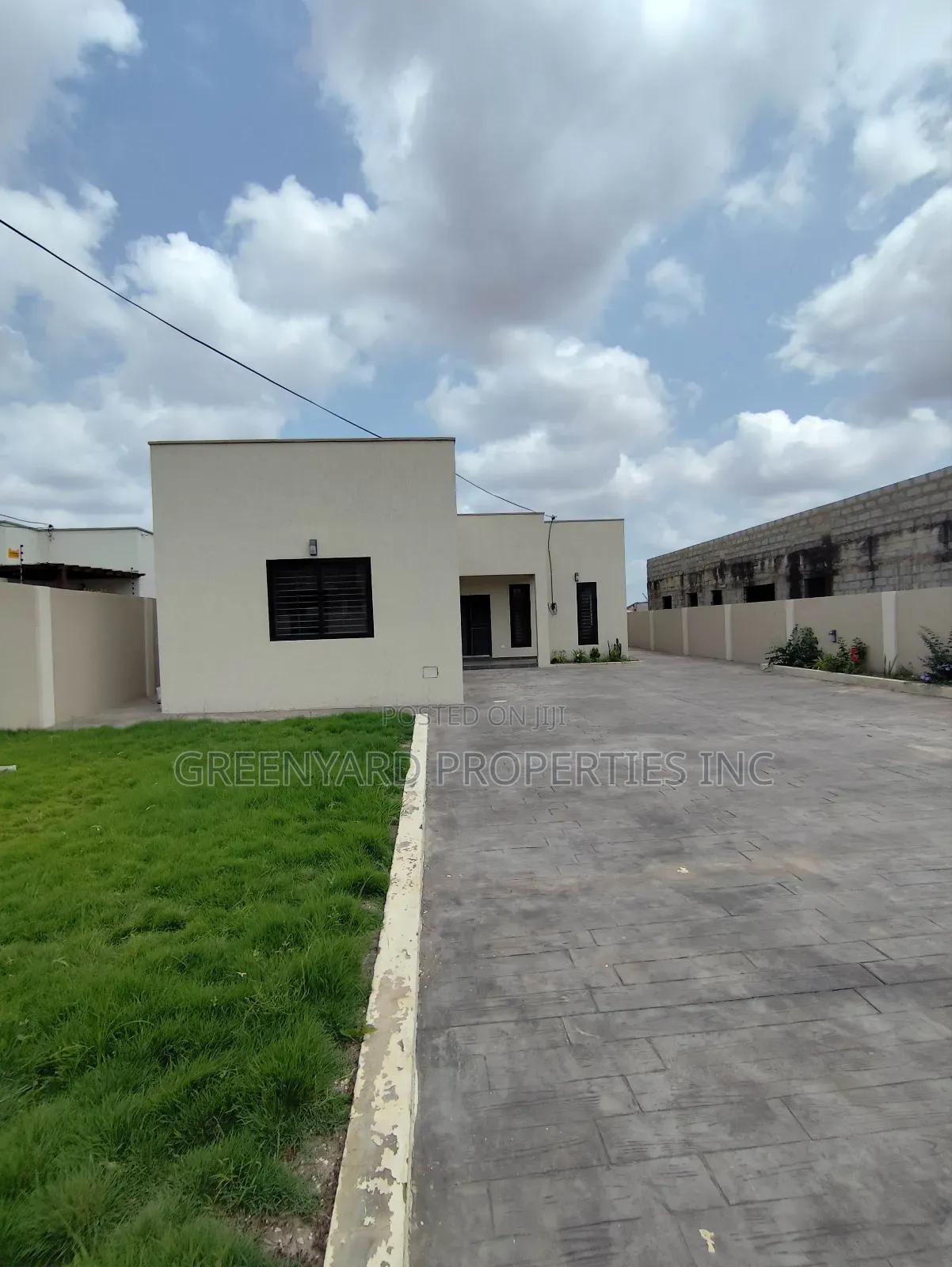 3bdrm House in East Legon Hills for sale