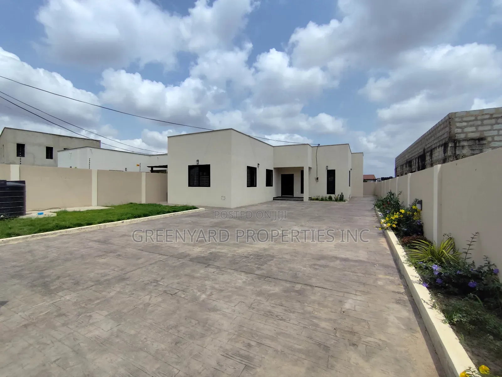 3bdrm House in East Legon Hills for sale