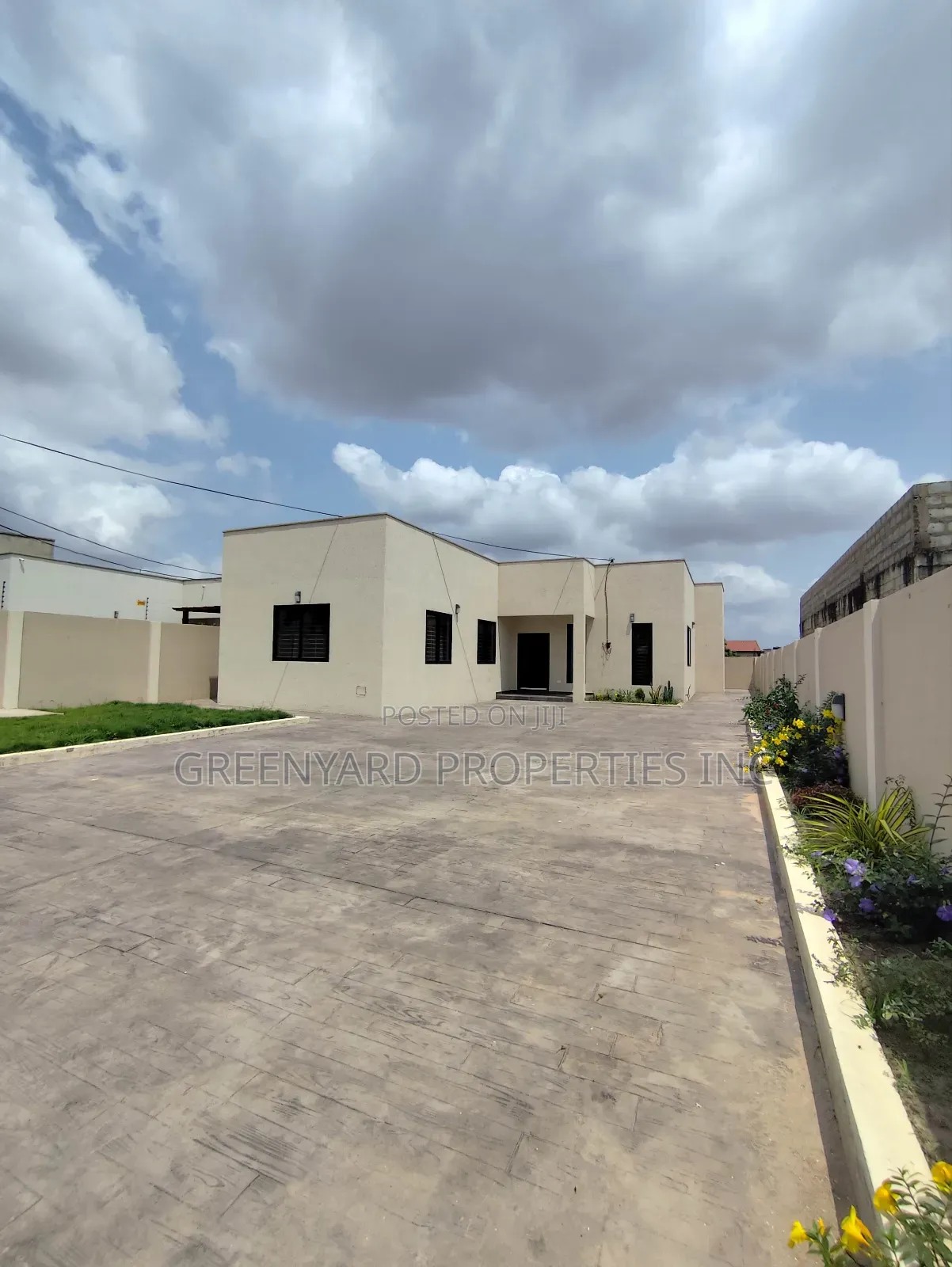 3bdrm House in East Legon Hills for sale