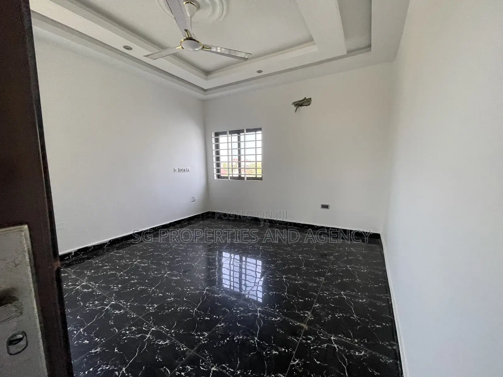 2bdrm Apartment in Batsonaa, Baatsona Total for rent