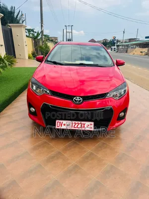 Photo - Toyota Corolla S Plus 4dr Sedan (1.8L 4cyl 6M) 2015 Red