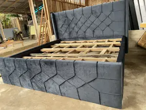 Fantastics And  Amazing Queen Size 72x75// Luxurious And Durable