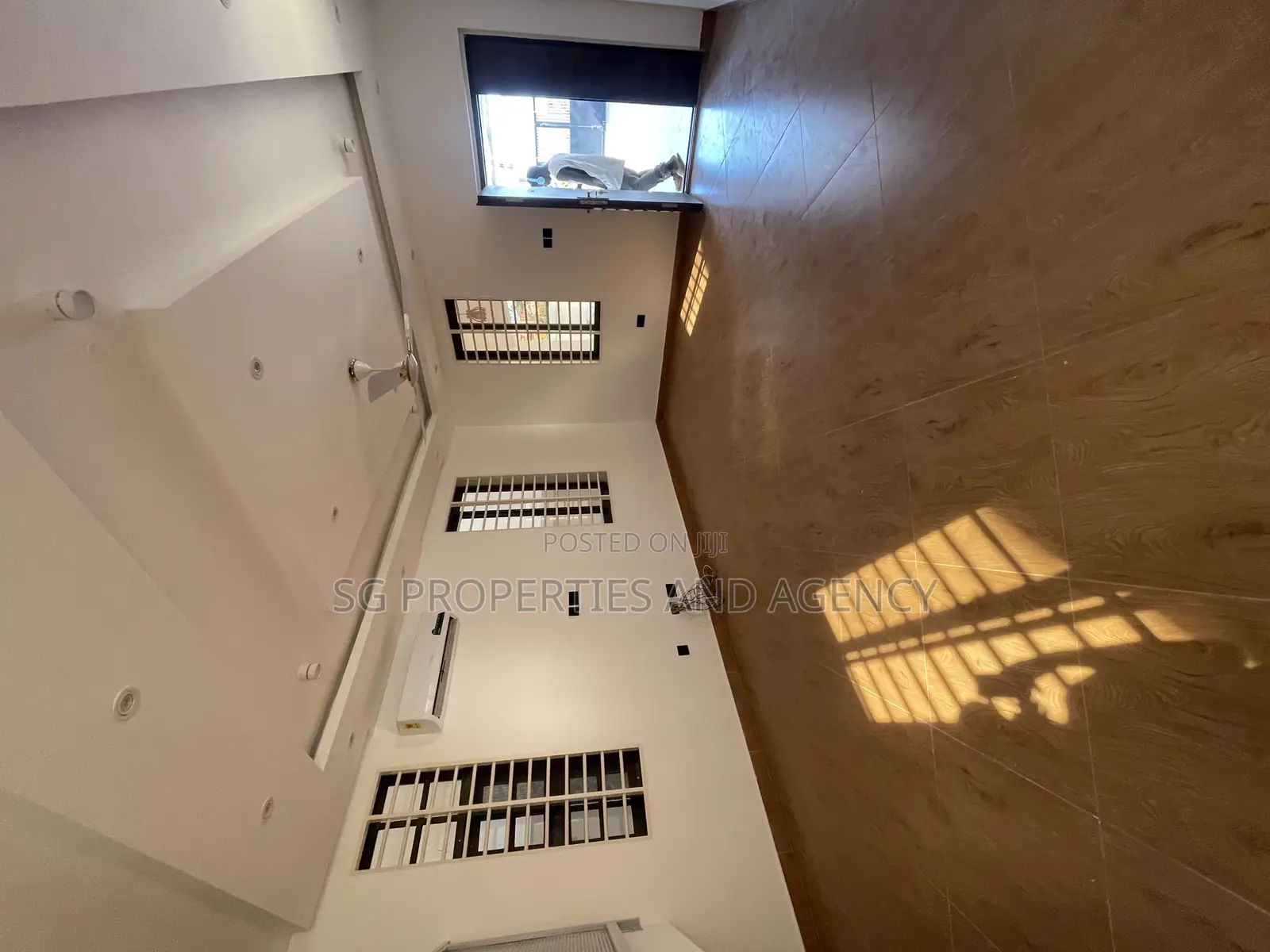 3bdrm Apartment in Batsonaa, Baatsona Total for rent