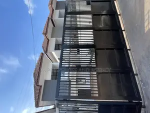 3bdrm Apartment in Batsonaa, Baatsona Total for rent