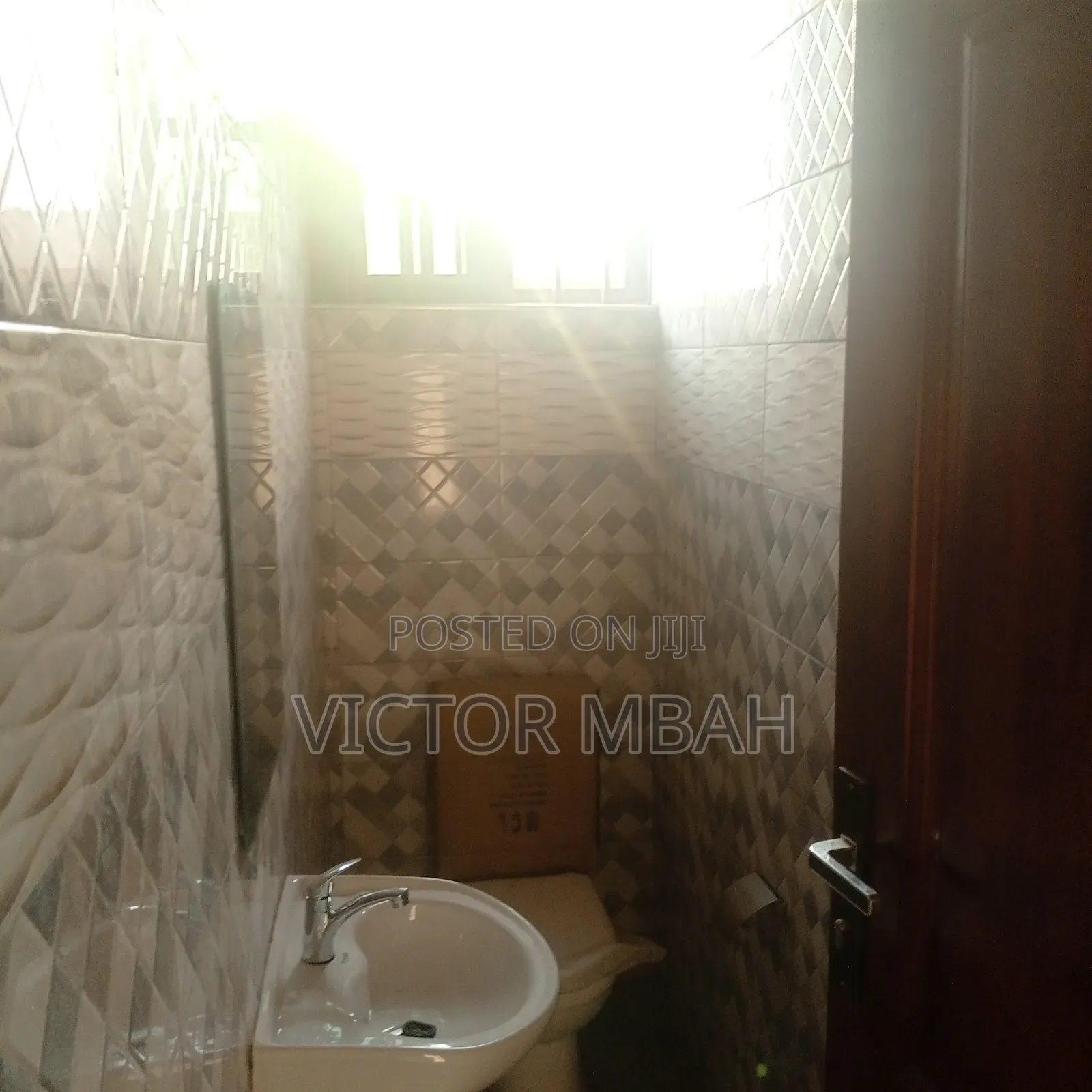 2bdrm Apartment in Dc Properties, Tema Metropolitan for rent
