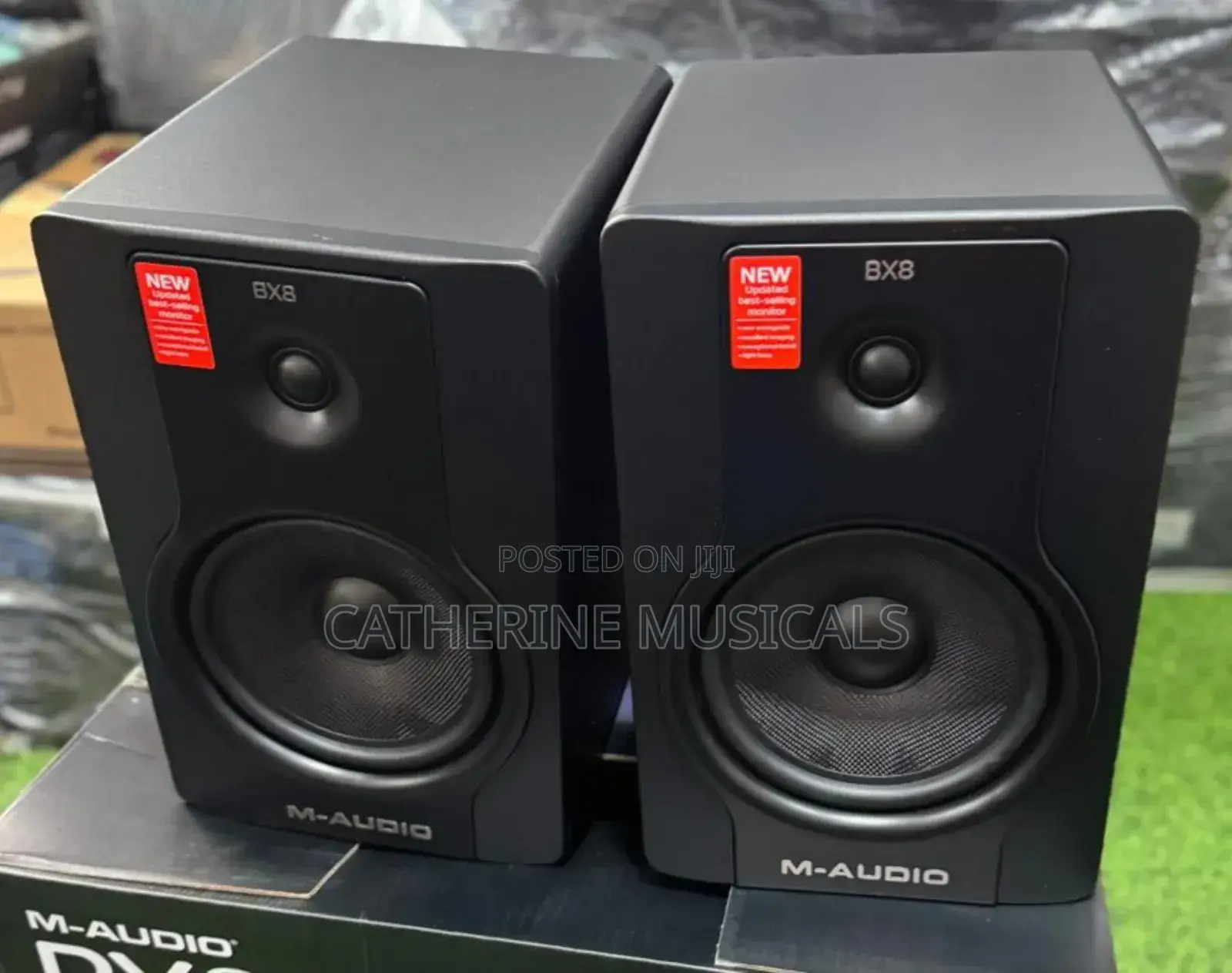 M- Audio Bx8 Speaker