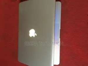 Laptop Apple MacBook Pro 8GB Intel Core I7 HDD 500GB
